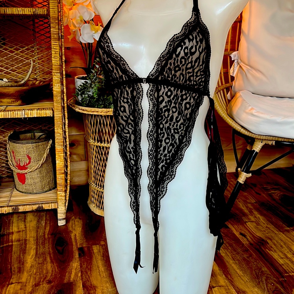 Adore me lingerie small